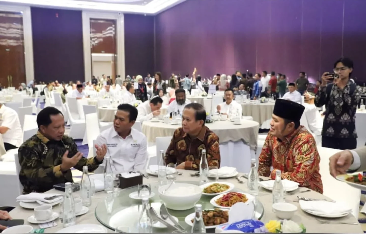 Ketua Umum APPSI menghadiri undangan Buka Puasa Bersama yang diselenggarakan oleh Asosiasi Pemerintah Kabupaten Seluruh Indonesia (APKASI)